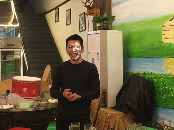 愿每個特殊的日子，都有鑫麗華家人們的陪伴